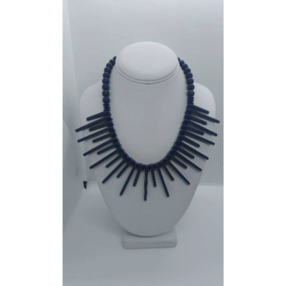 Vintage Navy Blue Spike necklace‎